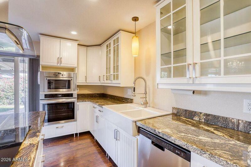 8640 E Wilshire Dr - Photo 4 of 12