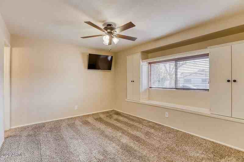 8640 E Wilshire Dr - Photo 7 of 12