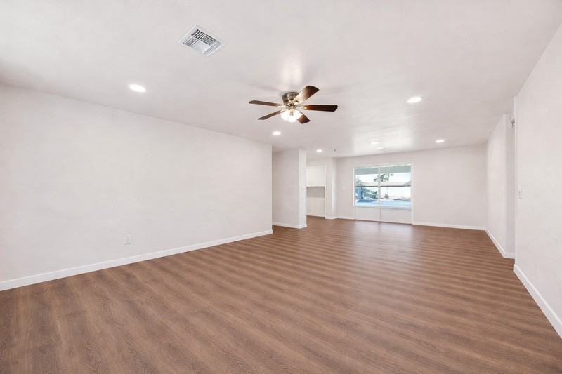 3430 E Poinsettia Dr - Photo 7 of 16