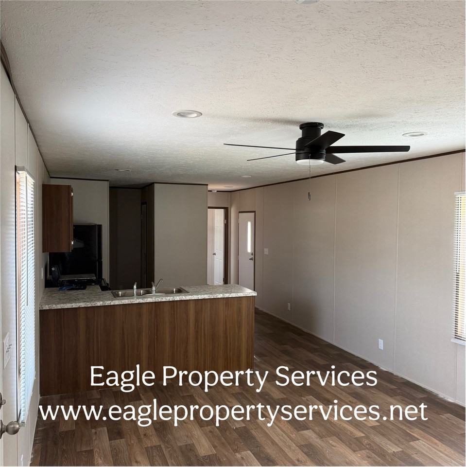 140 Springfield Drive - Photo 3 of 43