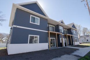 1204 2nd Ave Nw - Photo 1 of 1