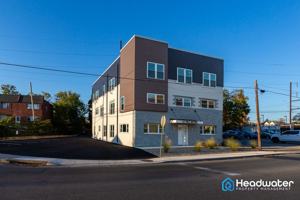 featured image of 44 Yale Ave