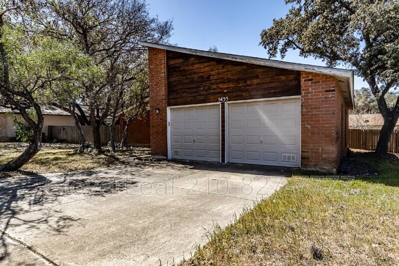 5435 Timber Meadow St - Photo 2 of 38