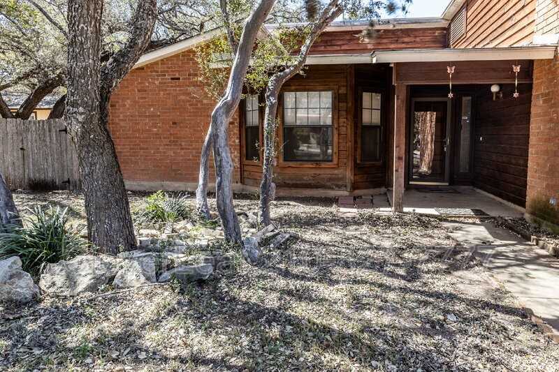 5435 Timber Meadow St - Photo 4 of 38