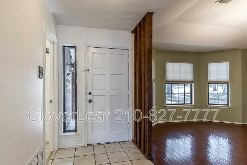 5435 Timber Meadow St - Photo 5 of 38