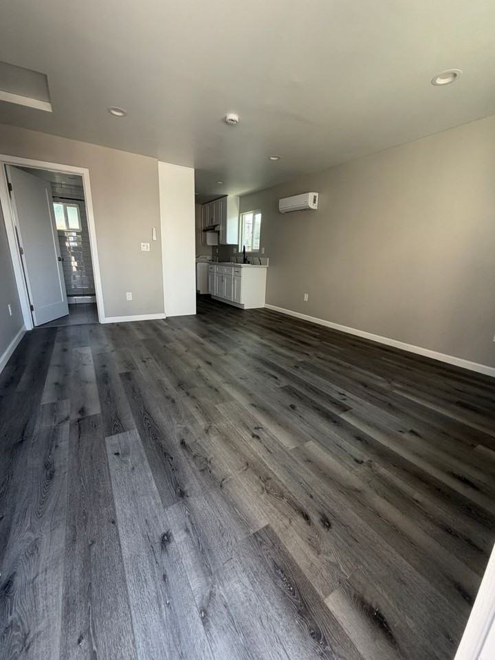 5712 Priory St. - Photo 3 of 10