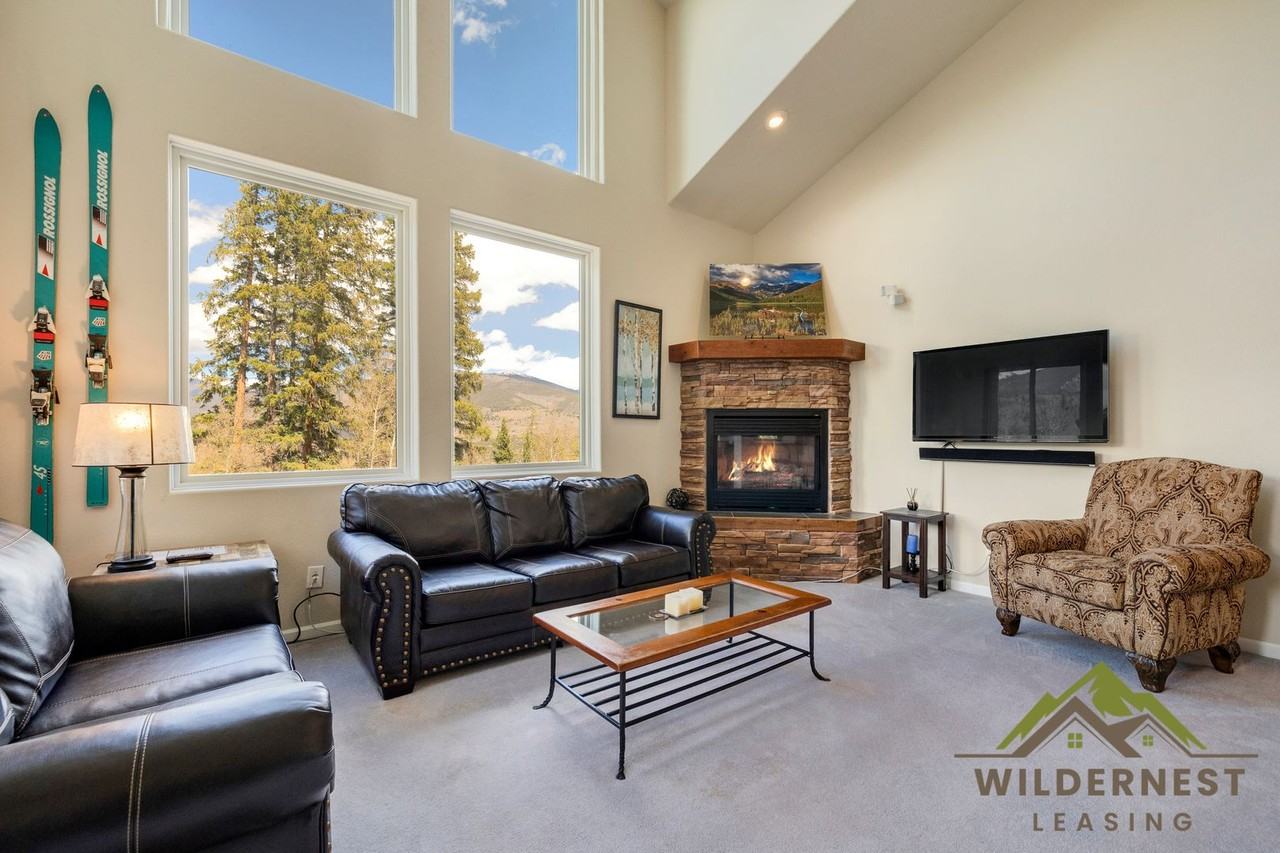 4020 Silverheels Dr - Photo 6 of 41