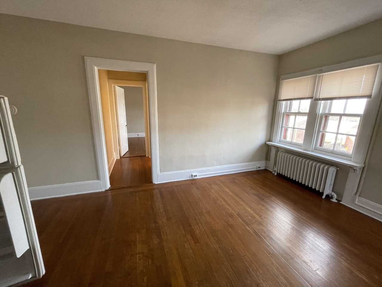 Tudor Terrace Apartments - Photo 5 of 16