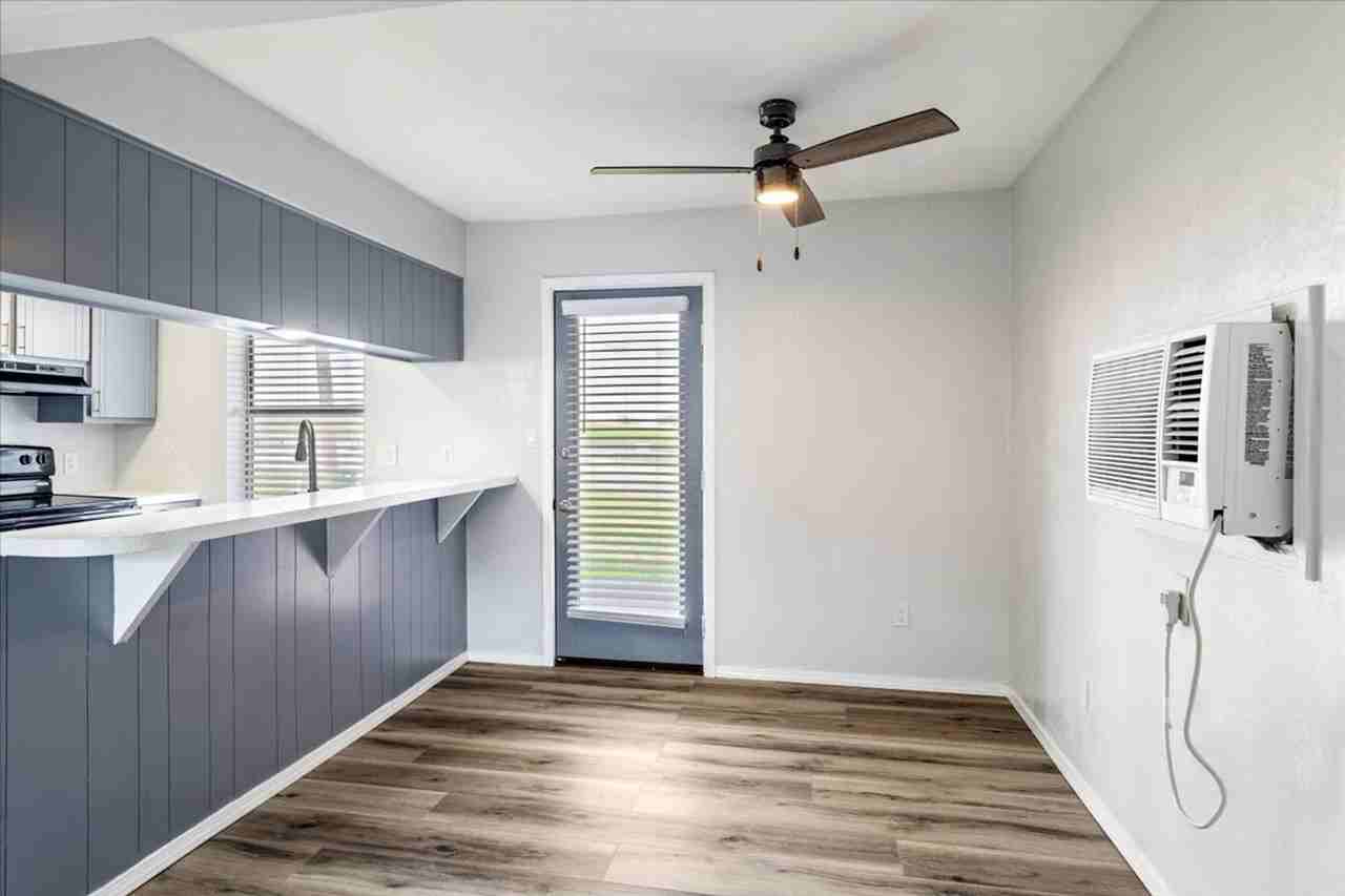 4009 Nw Ozmun Ave #4009C5 - Photo 4 of 21