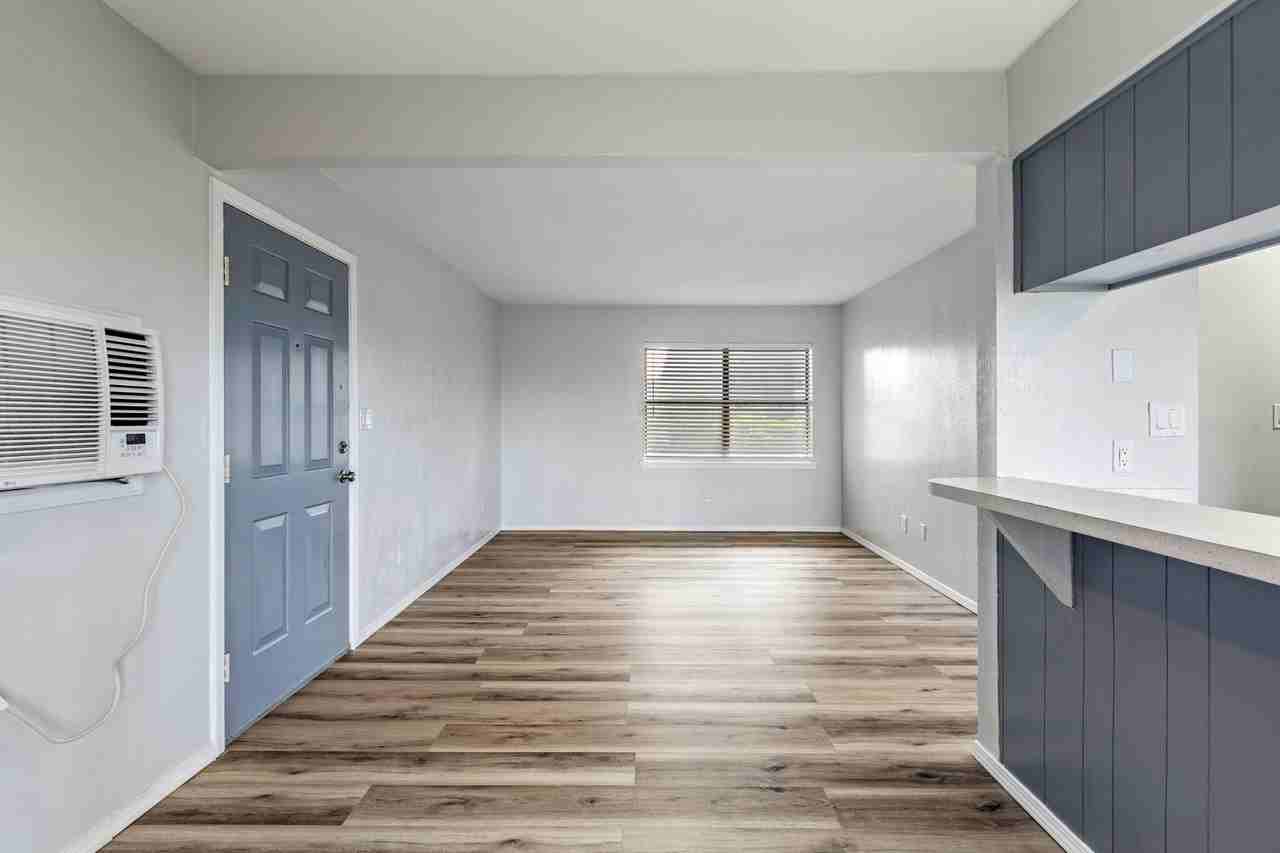 4009 Nw Ozmun Ave #4009C5 - Photo 5 of 21