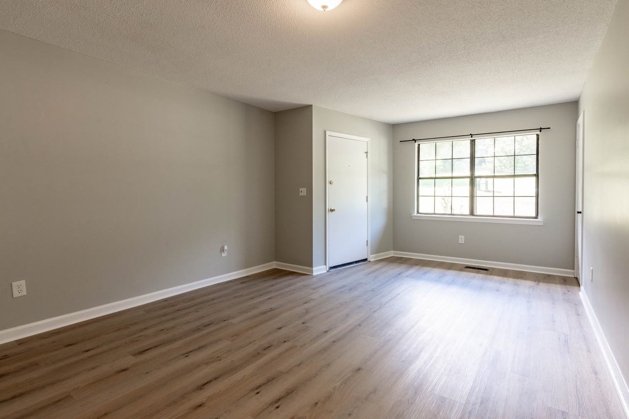 382 Smitherman Road - Photo 6 of 29