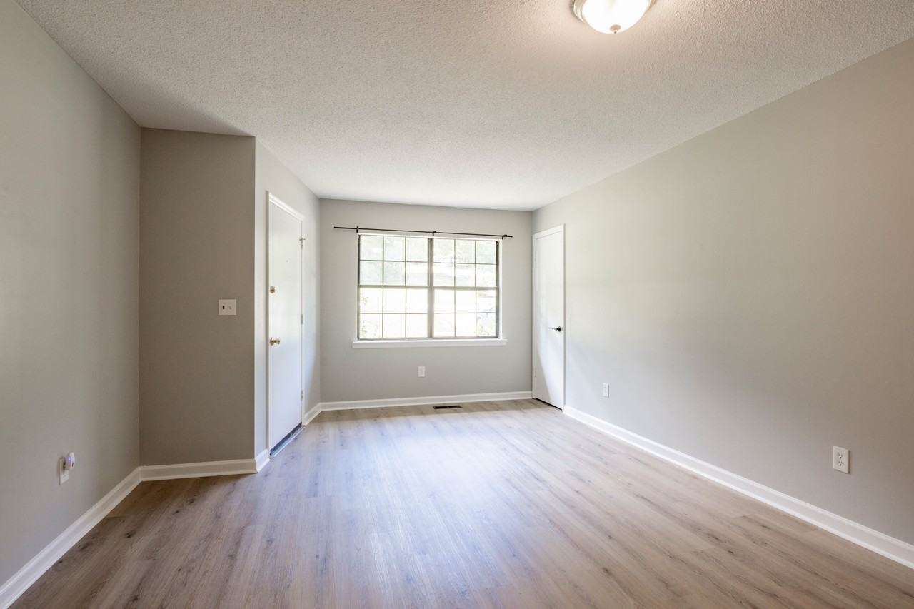 382 Smitherman Road - Photo 7 of 29