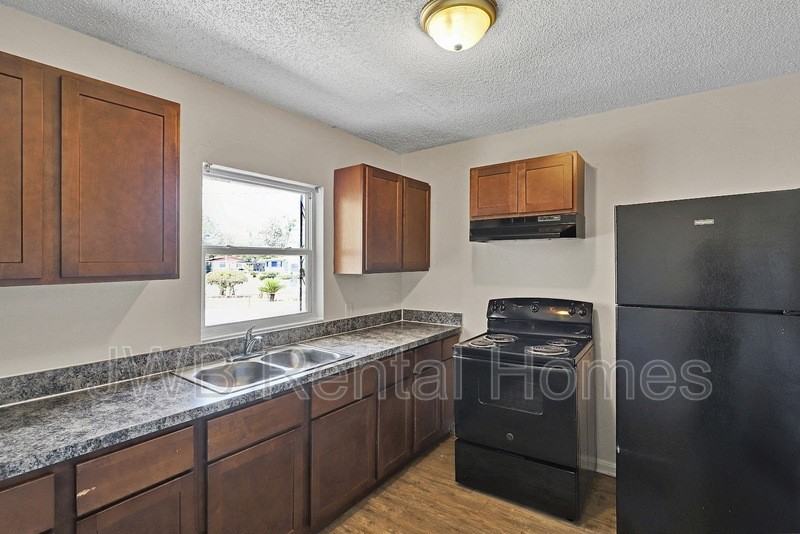 2840 Van Gundy Rd - Photo 2 of 25