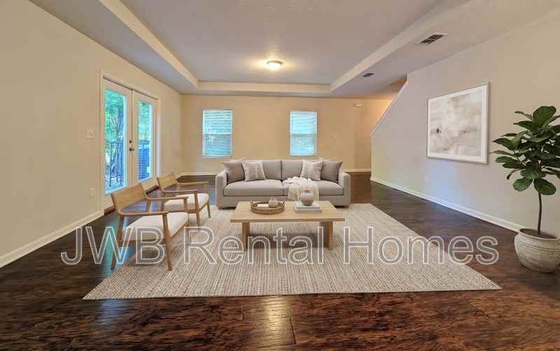 8436 New York Ave - Photo 7 of 16