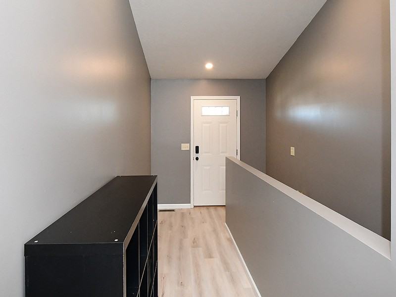 4225 Yarrow Dr - Photo 6 of 40