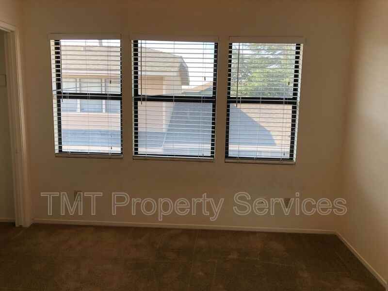 172 W Price St #2 - Photo 4 of 13