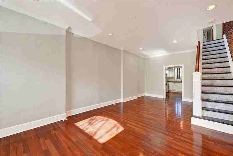 3136 Foster Ave - Photo 2 of 27