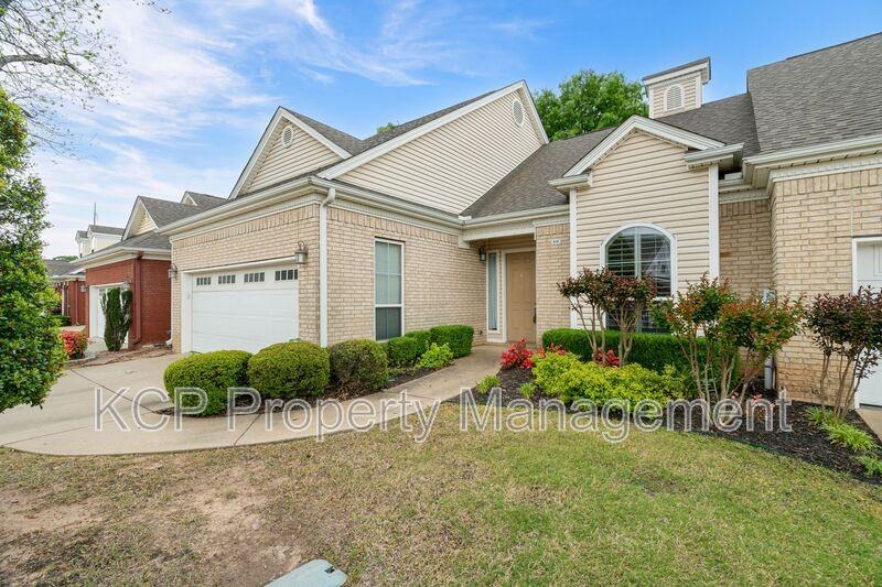 60 Jeffrey Way