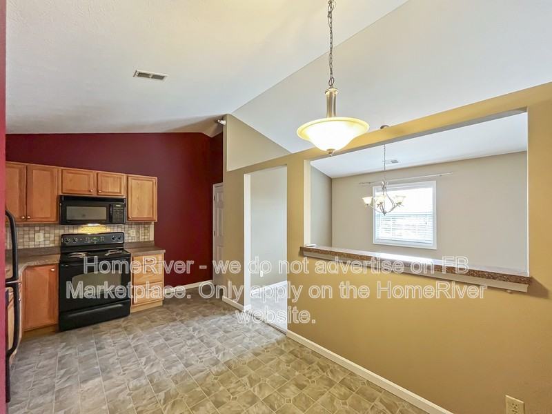 5694 Bridgetown Rd #16 - Photo 6 of 19