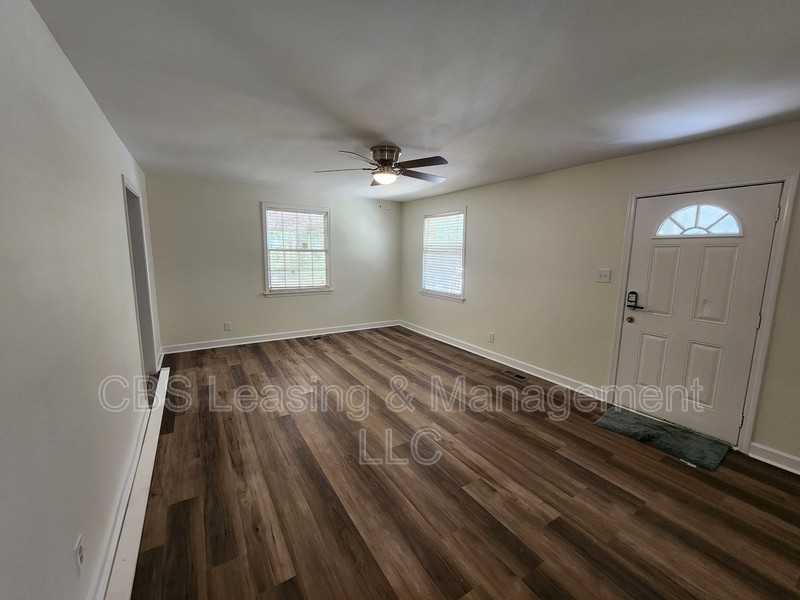 4207 17th Ave - Photo 3 of 13