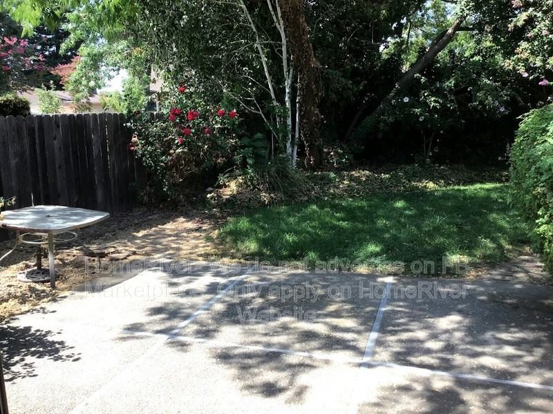 52 Mossglen Cir - Photo 7 of 26