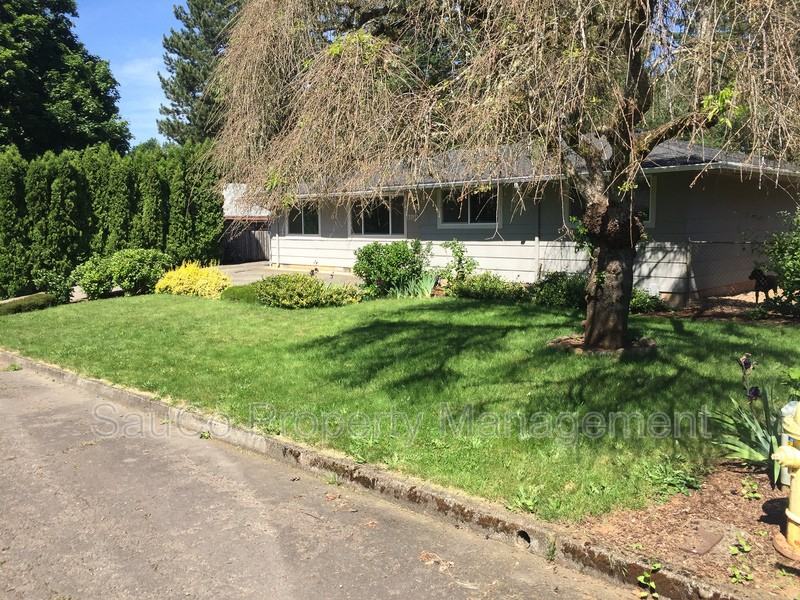 22120 S Leslie Ave - Photo 2 of 33