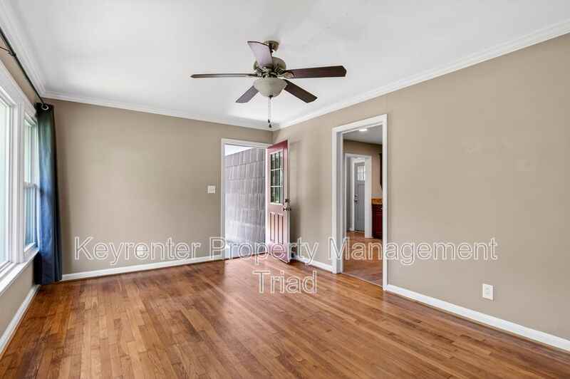 3601 Normandy Rd - Photo 4 of 35