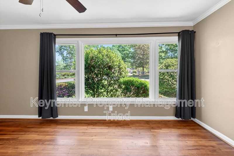 3601 Normandy Rd - Photo 7 of 35