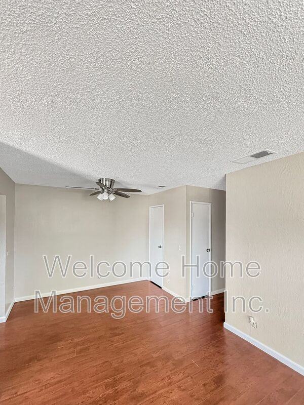 1037 Mohr Ln #D - Photo 6 of 12