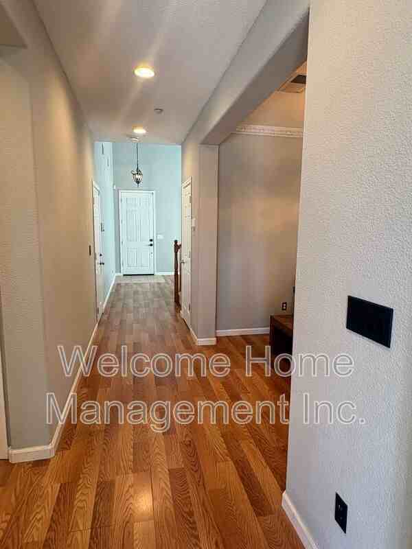 6011 Daffodil Dr - Photo 4 of 23