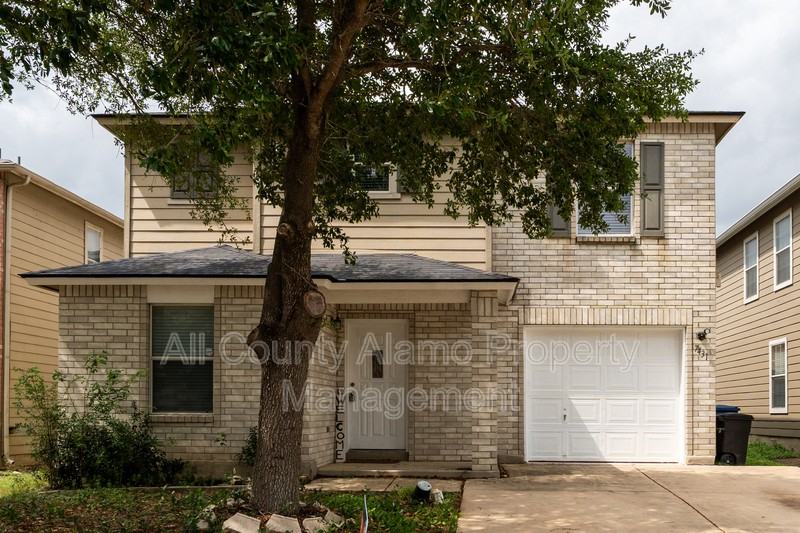 7431 Cedar Farm - Photo 2 of 26