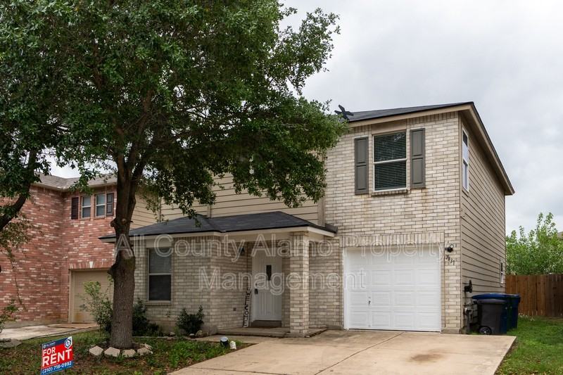 7431 Cedar Farm - Photo 3 of 26