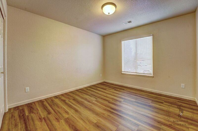 295 Westwater Cir - Photo 2 of 9
