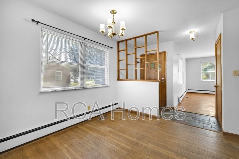 1508 E Castle Ave - Photo 3 of 12