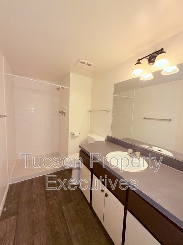 20 N Leonora Ave - Photo 5 of 15