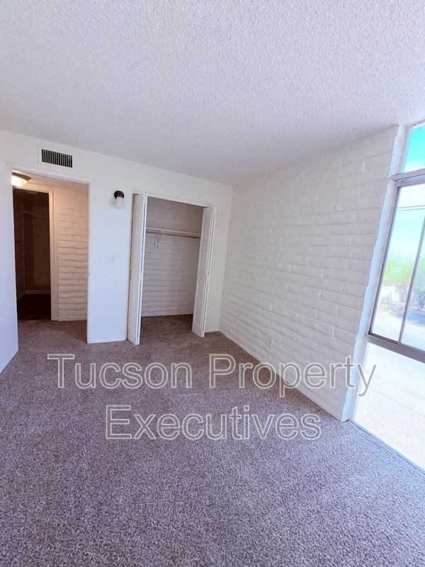 20 N Leonora Ave - Photo 6 of 15