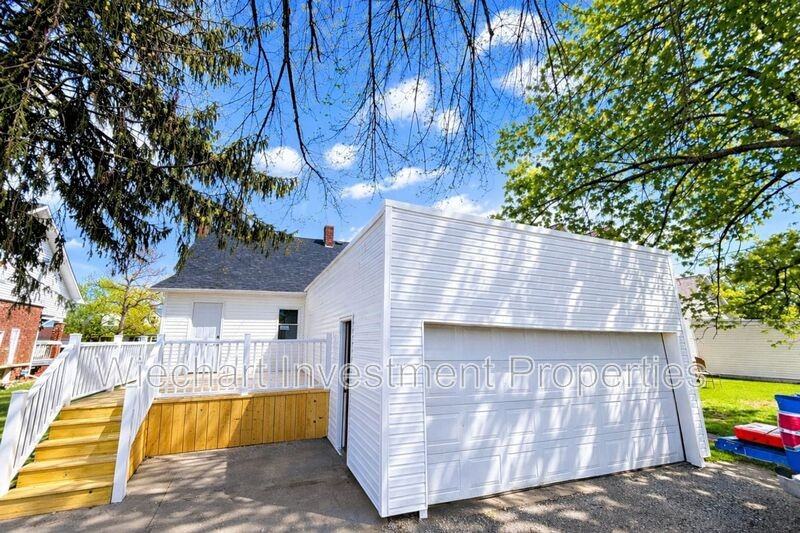 409 Gibbs Ave - Photo 4 of 20