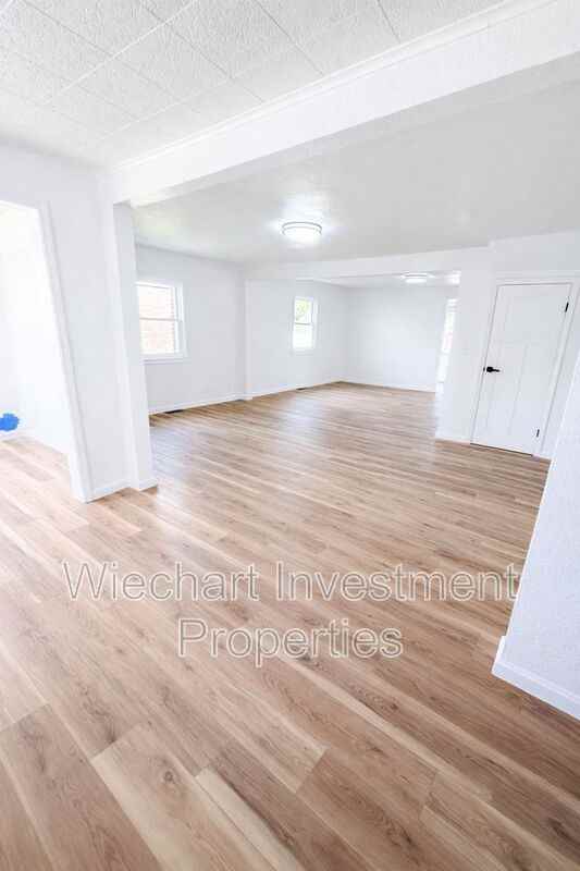 409 Gibbs Ave - Photo 5 of 20