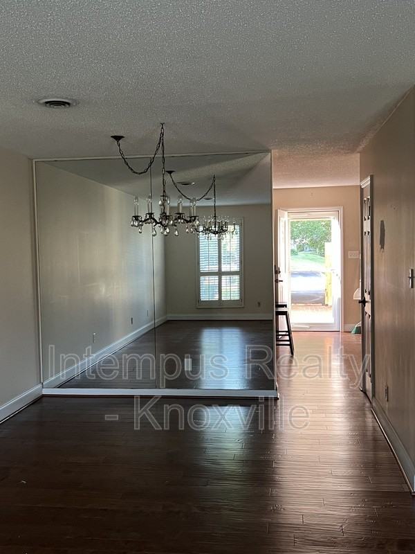 7914 Gleason Dr #1063 - Photo 3 of 36