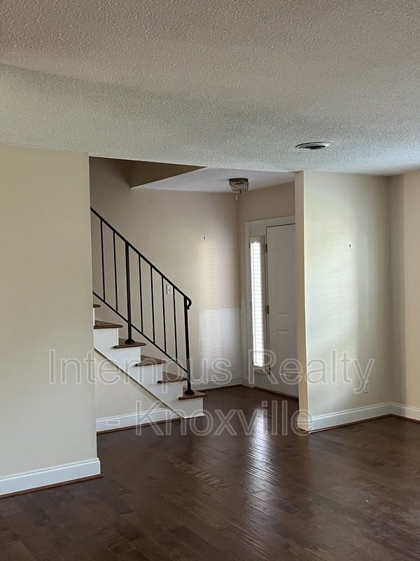 7914 Gleason Dr #1063 - Photo 5 of 36