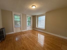 featured image of 2943 N Bartlett Ave