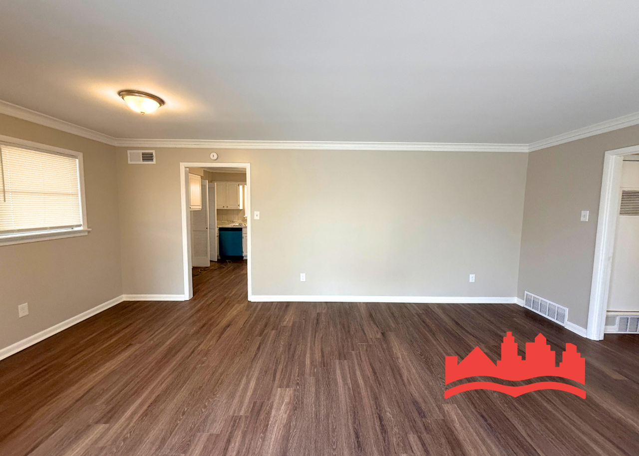 142 Jeanne Dr - Photo 4 of 18