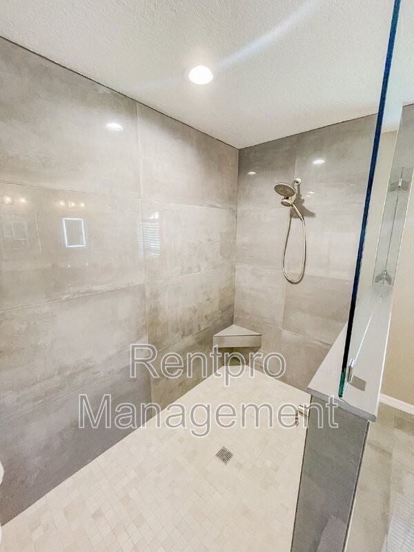 2137 Date Palm Way - Photo 6 of 19