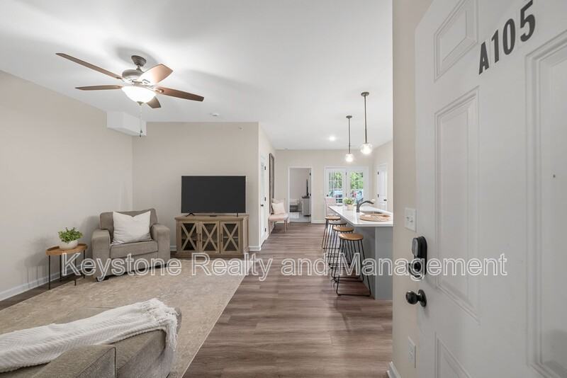 15 B St - Photo 2 of 16