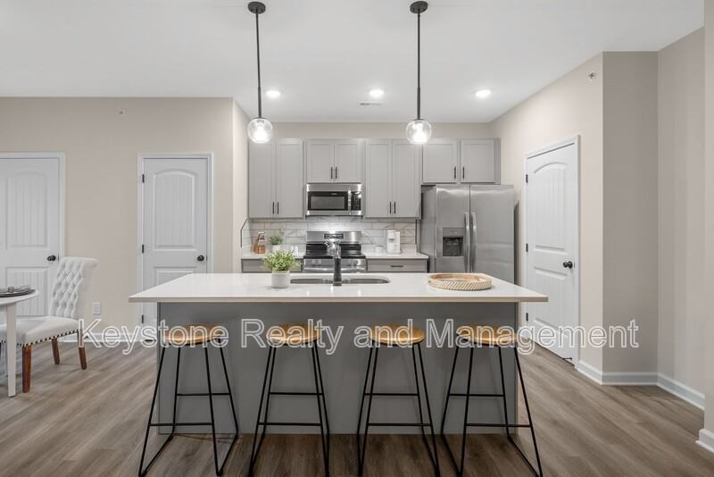 15 B St - Photo 5 of 16