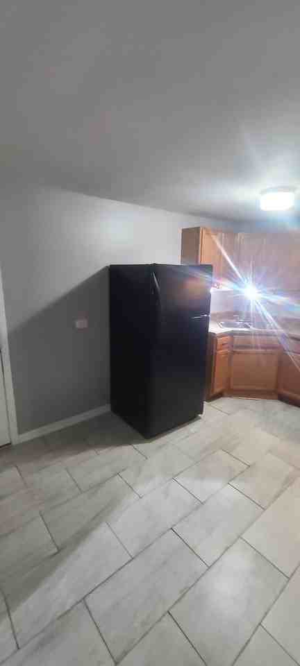 6205 S Michigan Ave - Photo 2 of 25