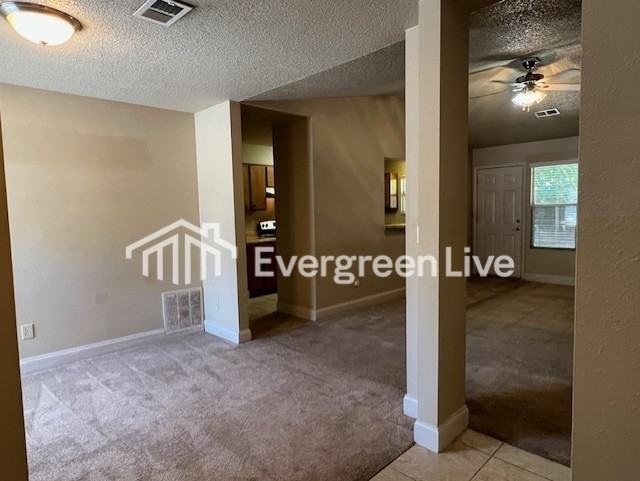 118 Pembroke Ct - Photo 4 of 20