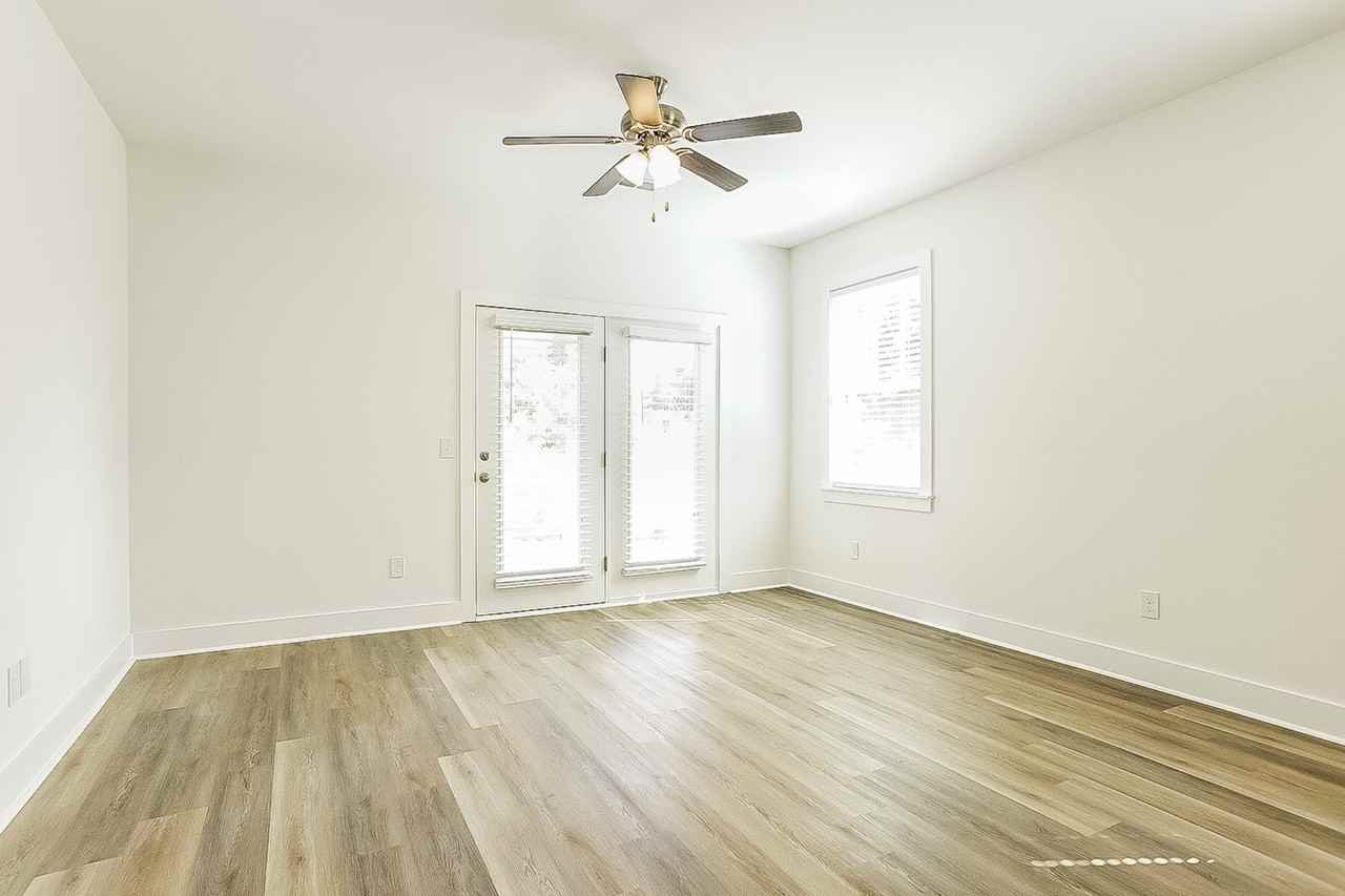 1425 Feldspar Ct - Photo 5 of 18