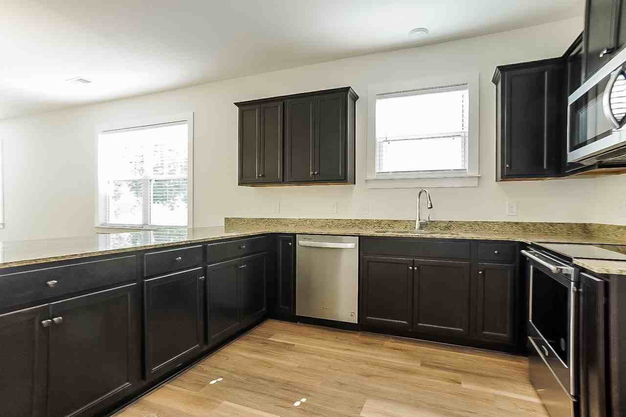 1425 Feldspar Ct - Photo 6 of 18