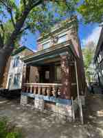 featured image of 2215 Victor St